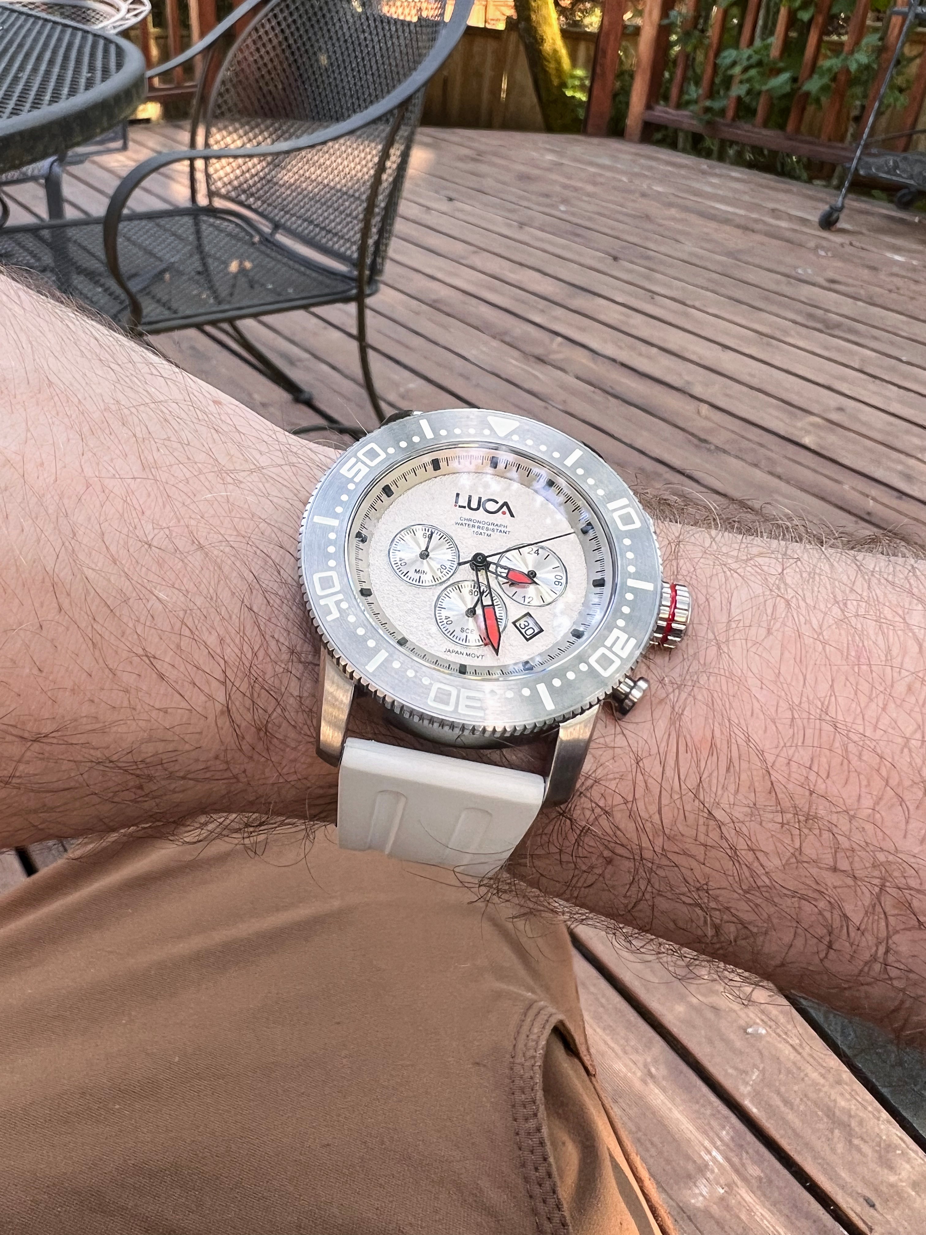 What is the Difference Between Quartz and Mechanical Watches