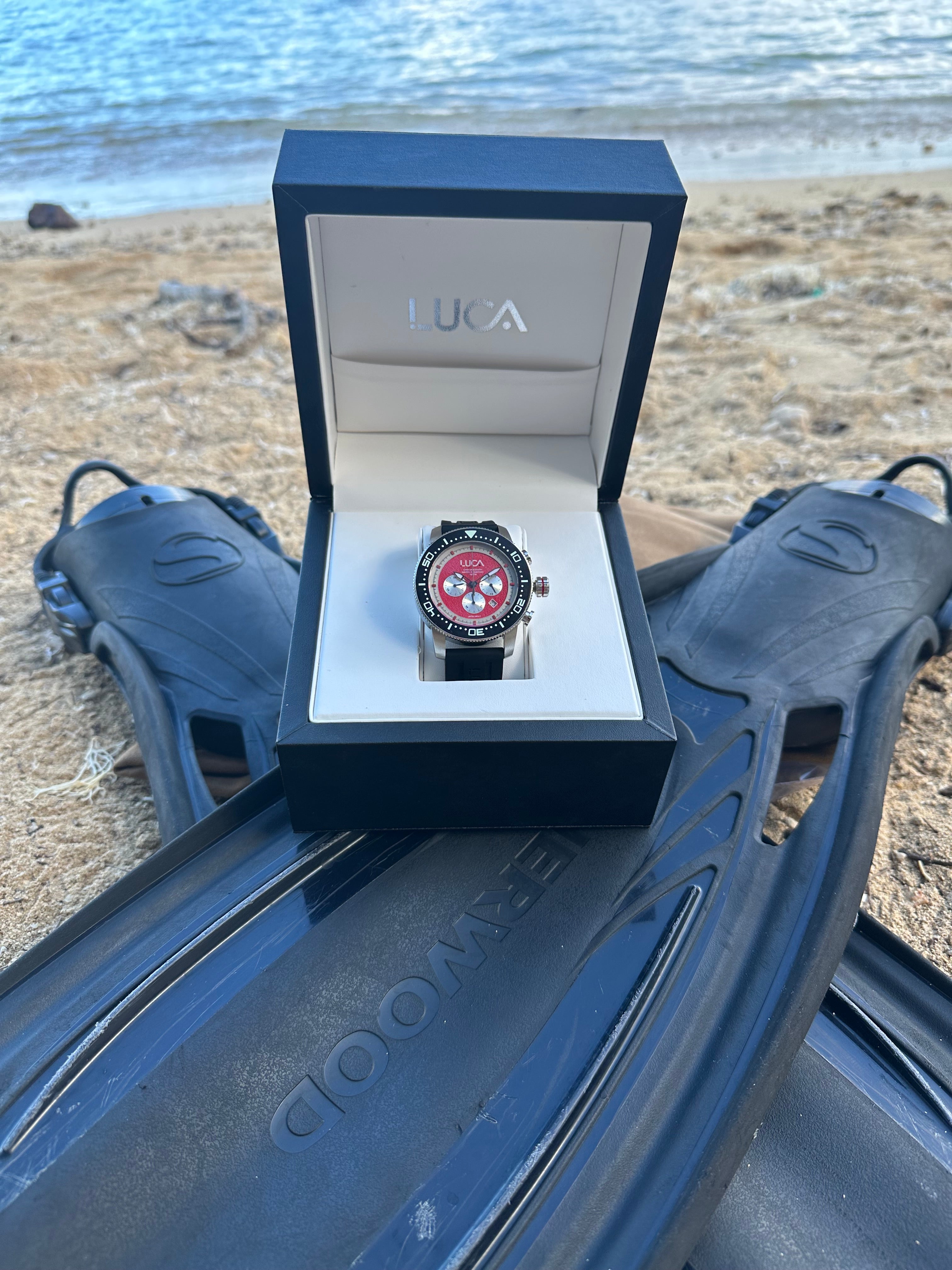 Best Watches For Adventure Travel — What to Look For