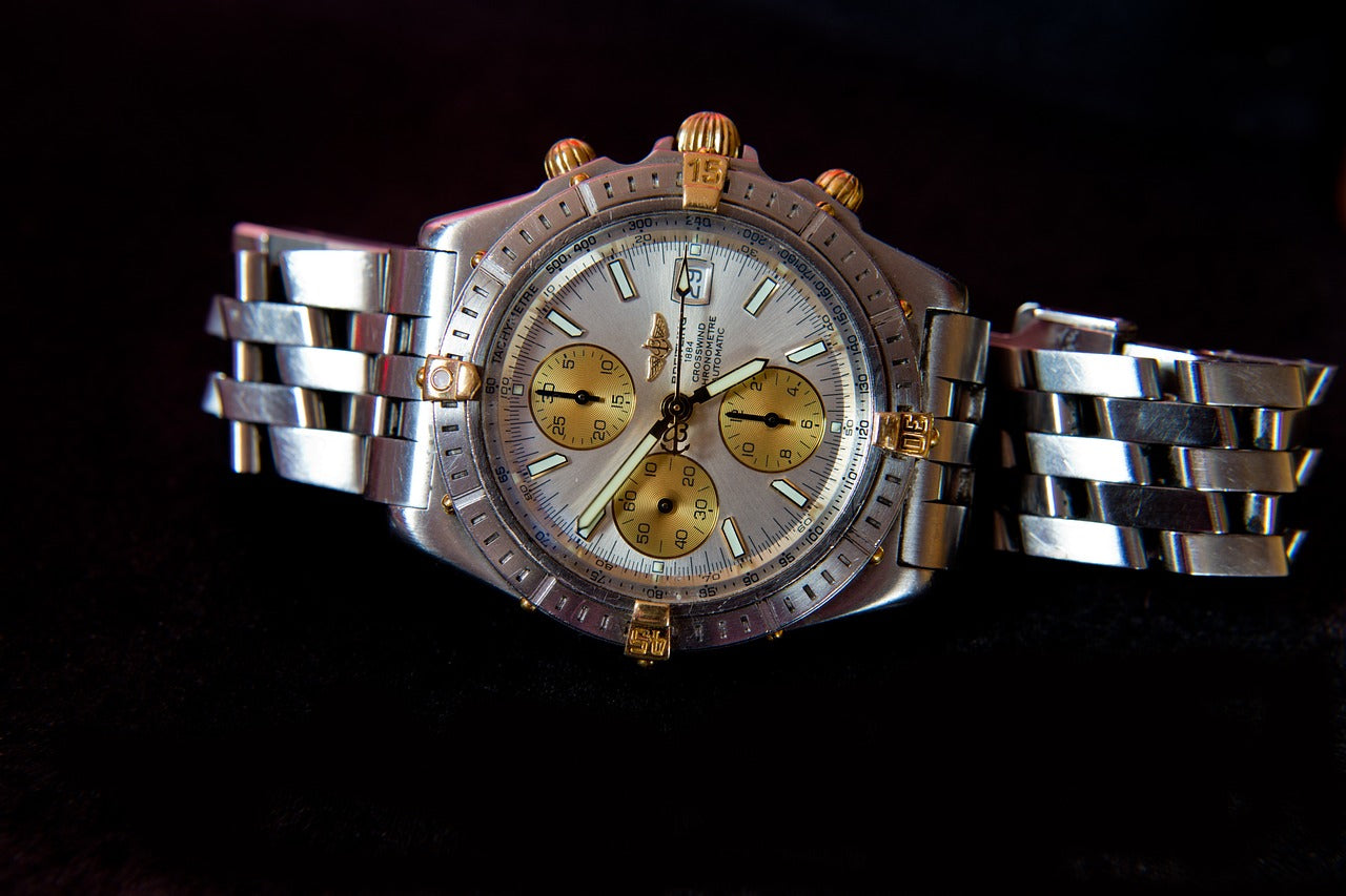 Why Are Watches Made Of Stainless Steel?